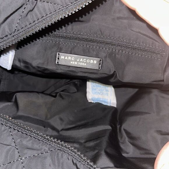 The Marc Jacobs Small Quilted Nylon Weekender Bag! - Picture 6 of 14
